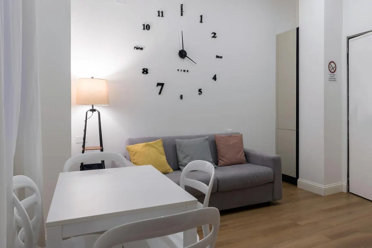 Apartment Nuovo Intimo Apt A 10Min Dal Duomo - Homeunity Milan Italy